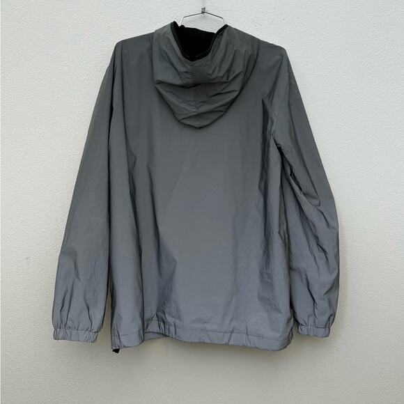 Reflective windbreaker - Picture 3 of 6